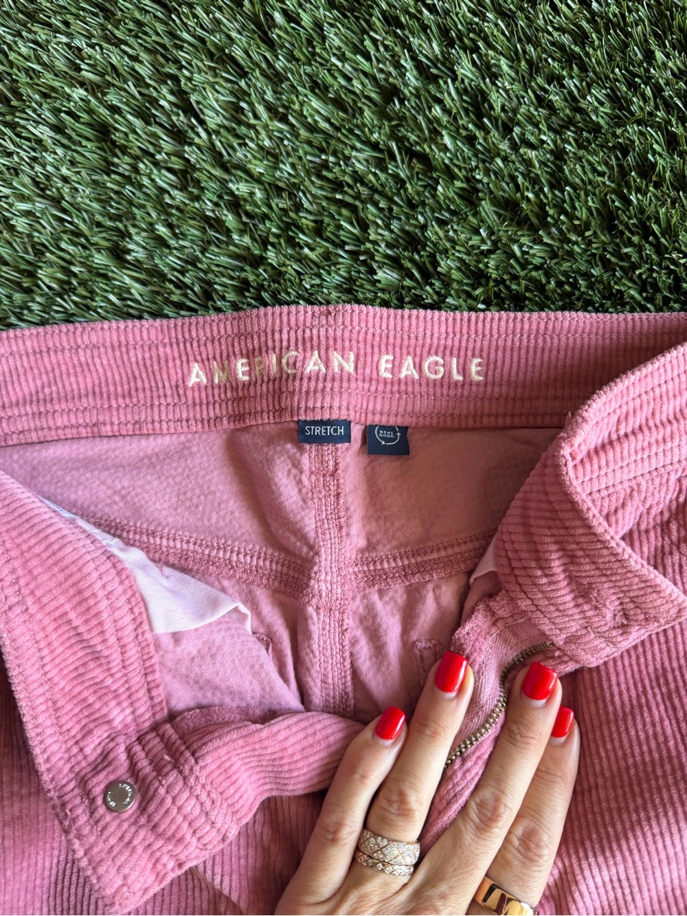 American Eagle Pink Corduroy Cargo Pants | Low Rise Wide Leg | Size 2 Regular